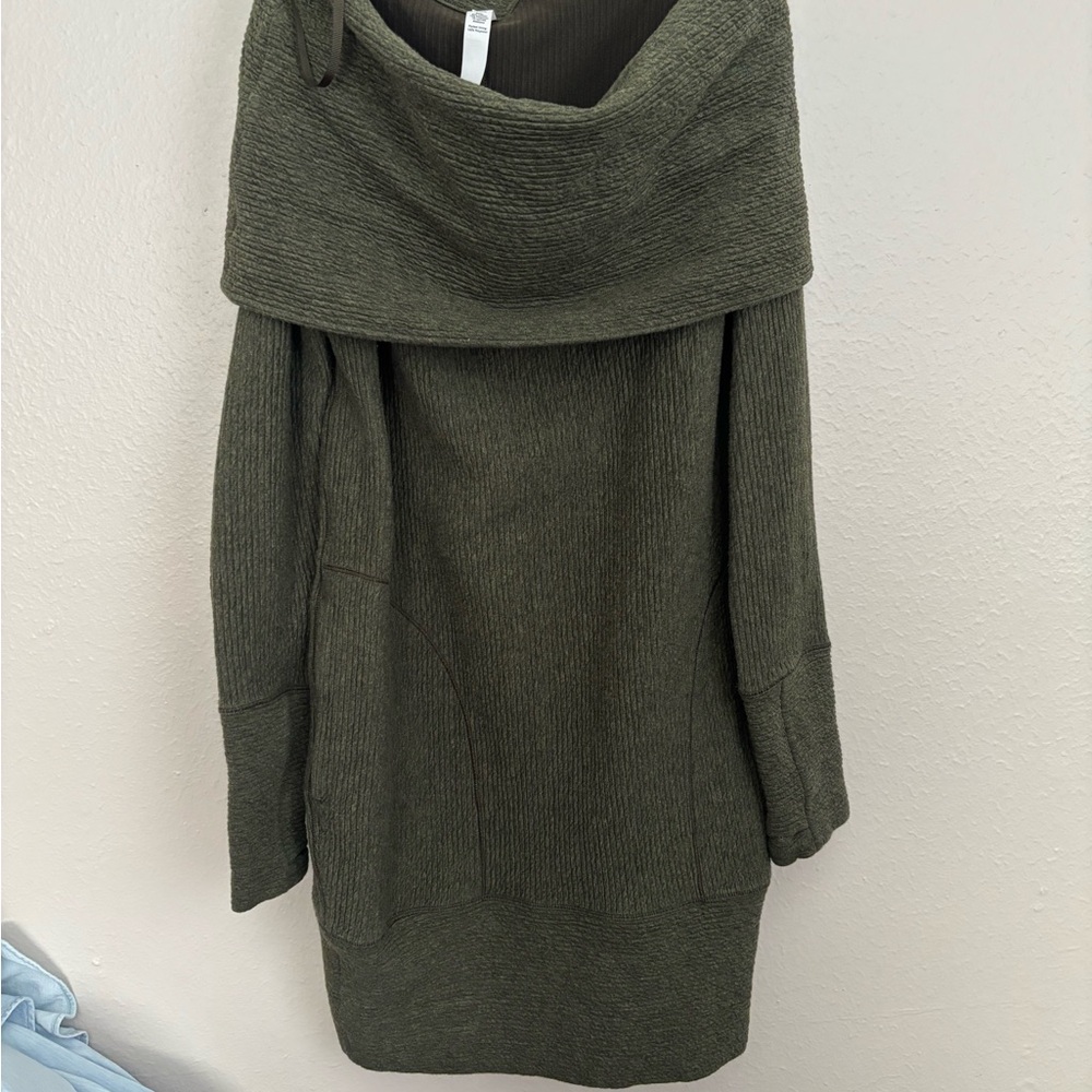 Lululemon Along the Way Dress
Heathered Dark Olive S - Picture 7 of 10